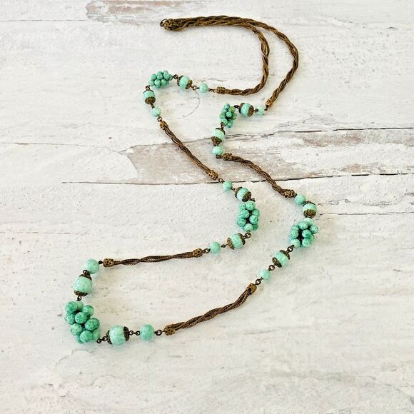 VTG Art Deco Czech Peking Jade Long Flapper Necklace Bead Cluster Stations 35"Lg - Picture 1 of 11